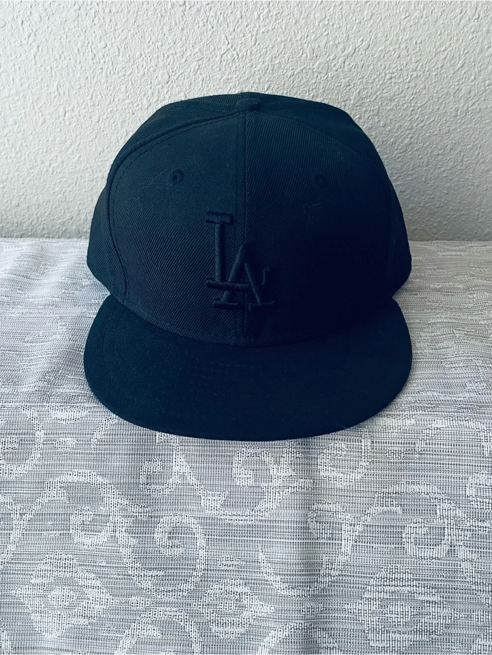 New Era Los Angeles Dodgers All-Black Fitted Cap